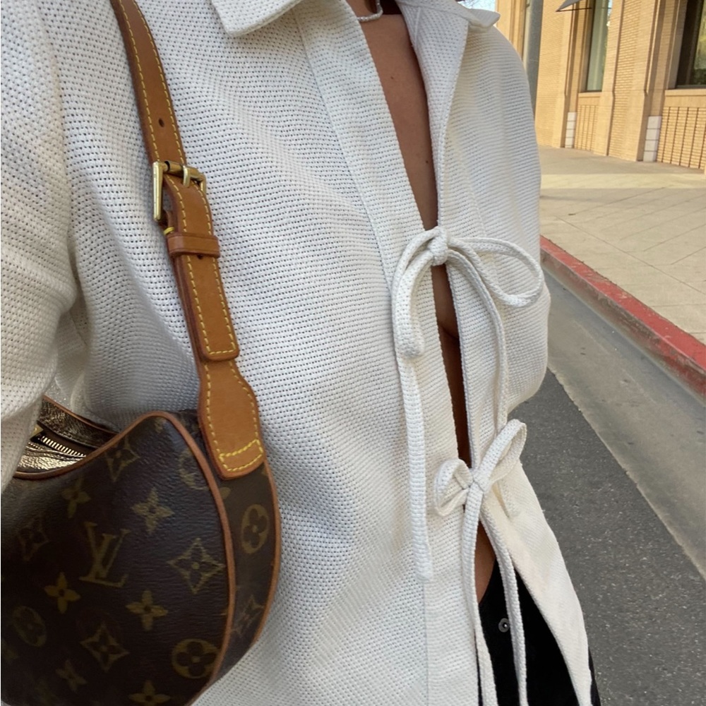 Meet your Posher, Claire